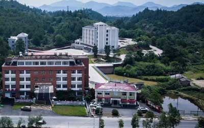 赣州现代科技职业学校举办最新科技成果展示活动