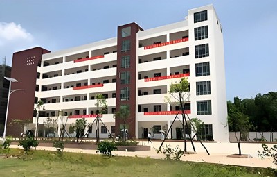 南昌市新建区职业技术学校图片展示