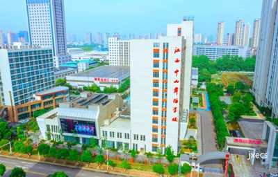 江西省中山舞蹈中等专业学校图片展示